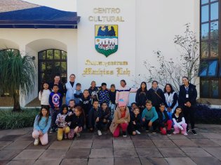 Schüler der 4. Klasse der Dionisio Kloster-Schule besuchen das Heimatmuseum.